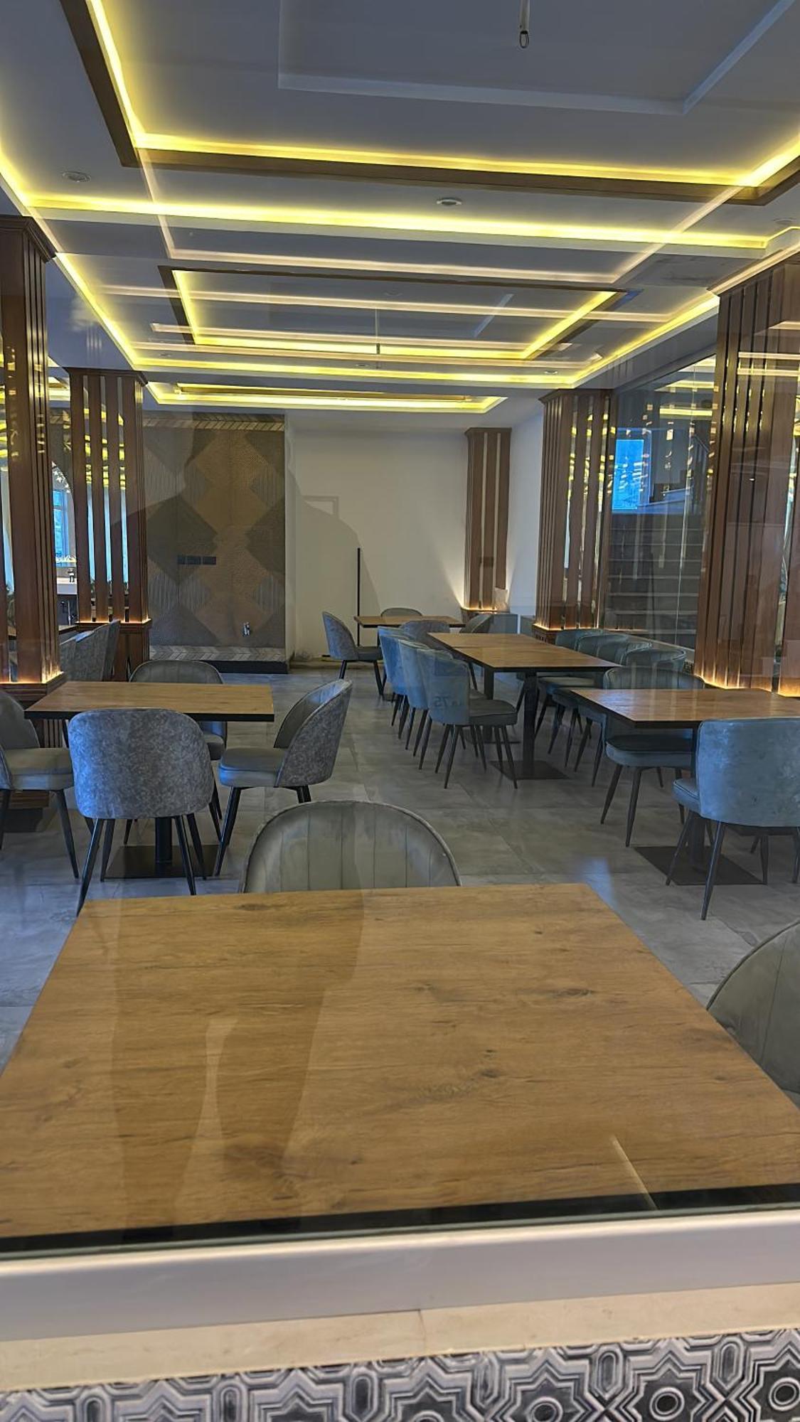 Gold Palace Hotel & Food Lounge Kalam Εξωτερικό φωτογραφία